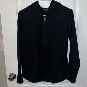 Women’s Zip Up